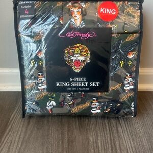 Ed Hardy Skull Camouflage 6 Piece King Sheet Set